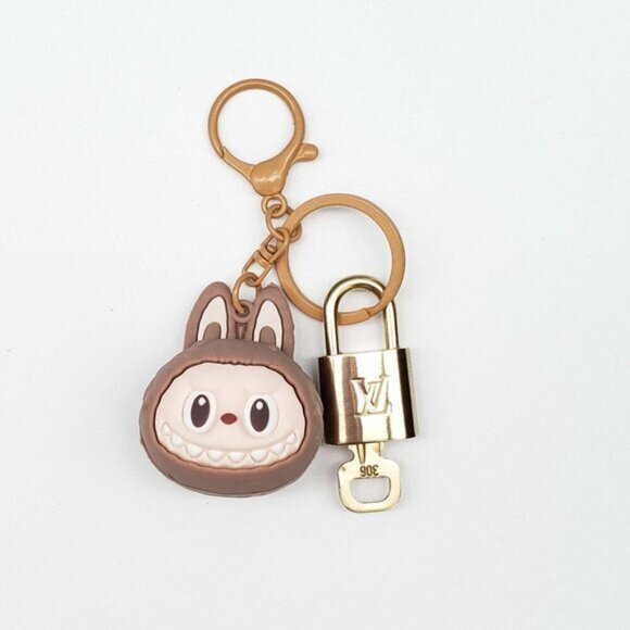 Authentic Louis Vuitton Lock & Key with unbranded Bagcharm, Keycharm, Keychain - Picture 1 of 7
